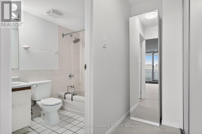 29550292/1603-160-george-street/lower-townbyward-market/ottawa/ontario/K1N9M2_24