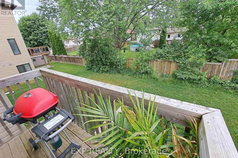 29499934/159-loreka-court/stittsville-north/ottawa/ontario/K2S0N3_44