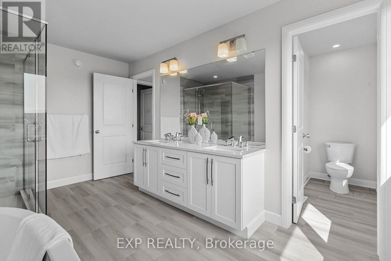 28811431/25-stanhope-court/stonebridge/ottawa/ontario/K2J6S2_31