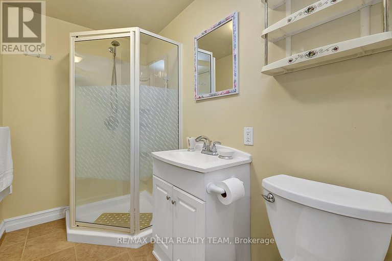 28875879/6096-meadowhill-crescent/chapel-hill/ottawa/ontario/K1C5R8_34