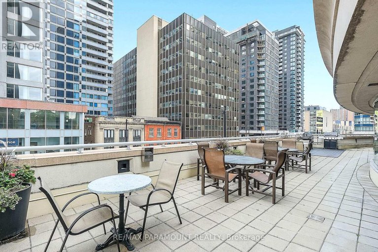 29041246/404-234-rideau-street/sandy-hill/ottawa/ontario/K1W5X8_27