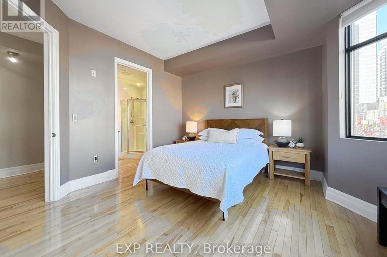 29579526/209-260-besserer-street/sandy-hill/ottawa/ontario/K1N1J3_24