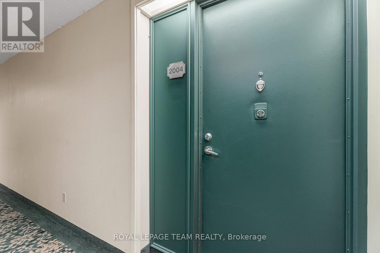 28274883/2004-415-greenview-avenue/britannia/ottawa/ontario/K2B8G5_19