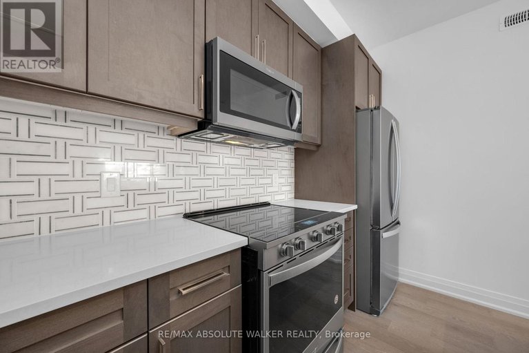 29444415/e-10-jaguar-private/emerald-meadowstrailwest/ottawa/ontario/K2V0J3_15