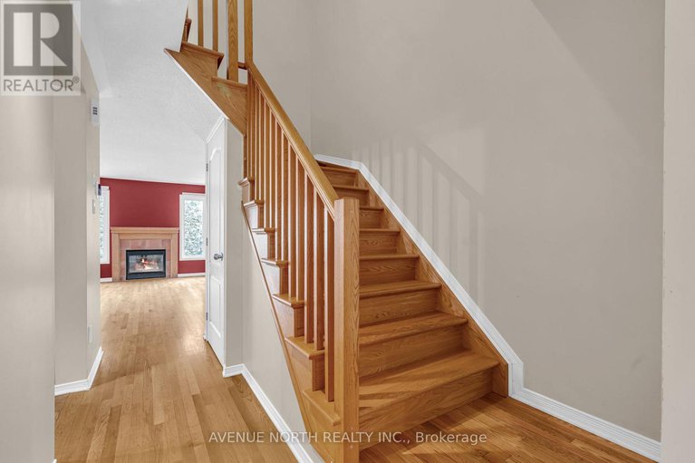 28397095/352-freedom-private/riverview-park/ottawa/ontario/K1G6W4_6