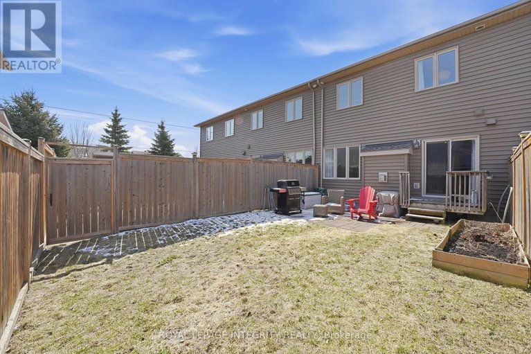 29590483/1036-marconi-avenue/morgans-grantsouth-march/ottawa/ontario/K2W0C8_24