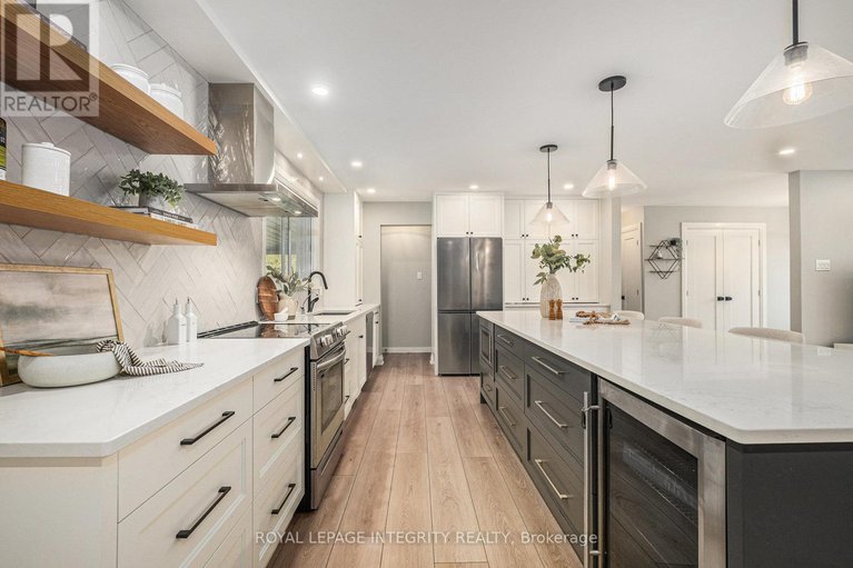 28989057/1843-rideau-road/riverside-south/ottawa/ontario/K1X1E1_11