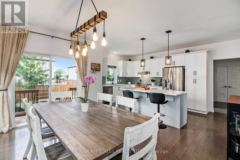 28460427/129-lyon-street/embrun/russell/ontario/K0A1W0_12