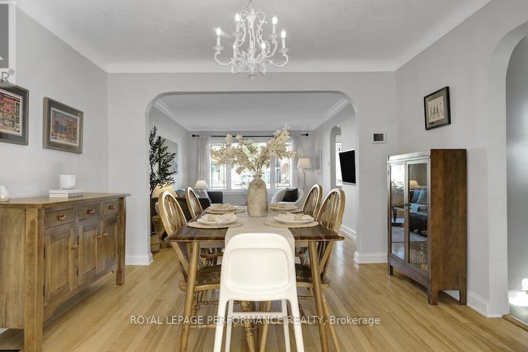 29647561/1638-abbey-road/riverview-park/ottawa/ontario/K1G0H3_11