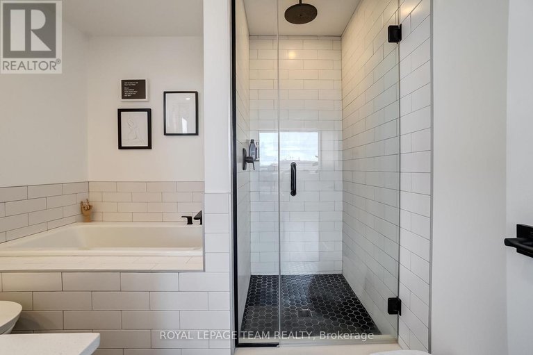 28594051/125-carruthers-avenue/mechanicsville/ottawa/ontario/K1Y1N4_14