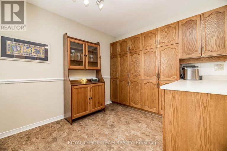 29288640/14-27-pine-needles-court/stittsville-central/ottawa/ontario/K2S1G5_20