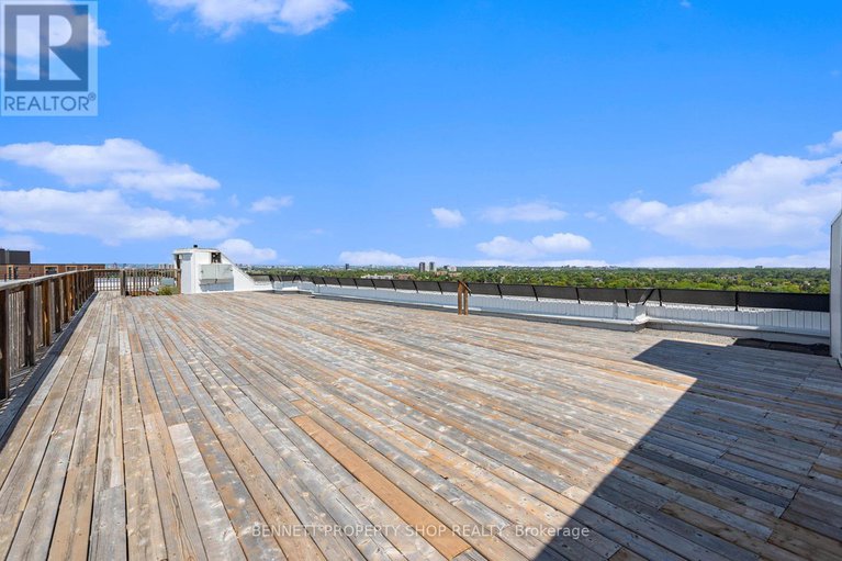 28386372/312-20-chesterton-drive/borden-farmstewart-farmcarleton-heightsparkwood-hills/ottawa/ontario/K2E6Z7_20