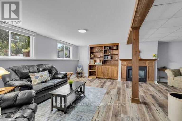 29577962/2-armstrong-place/chesterville/north-dundas/ontario/K0C1H0_25