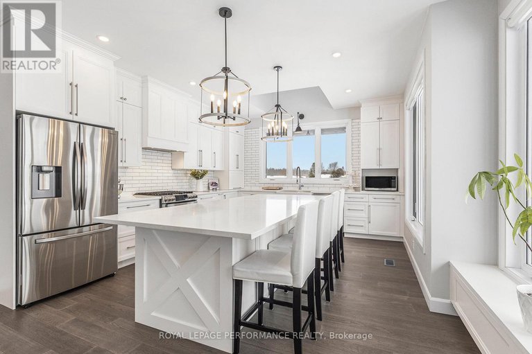 28835807/209-des-violettes-street/clarencerockland-twp/clarence-rockland/ontario/K0A2A0_4