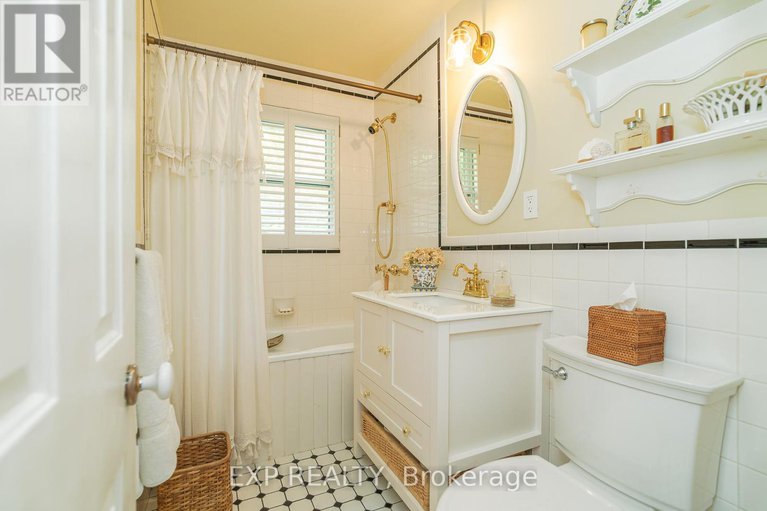 29139161/504-thessaly-circle/alta-vistafaircrest-heights/ottawa/ontario/K1H5W5_23