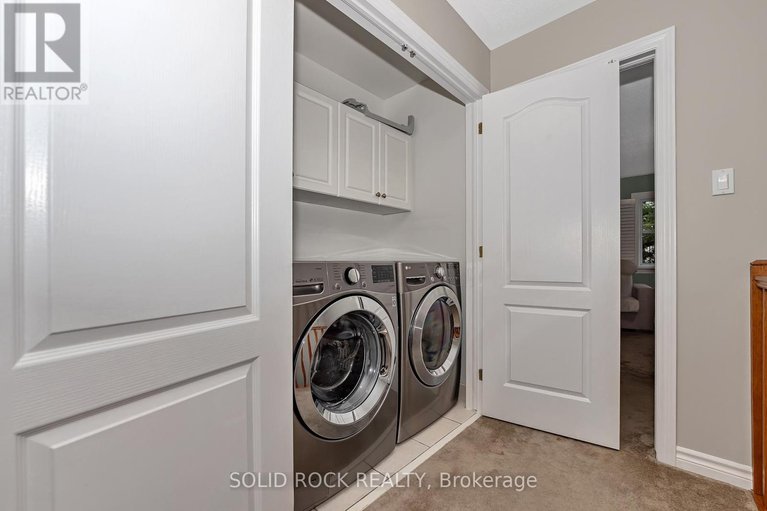 28578317/411-cache-bay-crescent-e/blossom-parkkemp-parkfindlay-creek/ottawa/ontario/K1T4H3_23