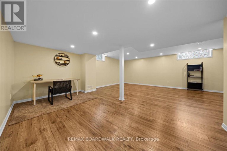 29377756/108-jade-street/town-of-rockland/clarence-rockland/ontario/K4K0C9_33