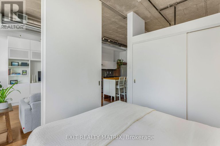 28997581/749-340-mcleod-street/ottawa-centre/ottawa/ontario/K2P1A4_22