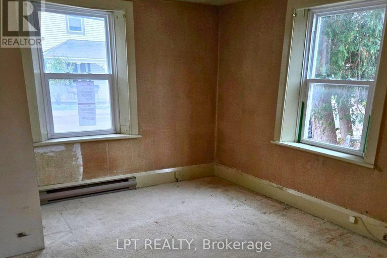 29487326/47-victoria-street/arnprior/arnprior/ontario/K7S1T2_7