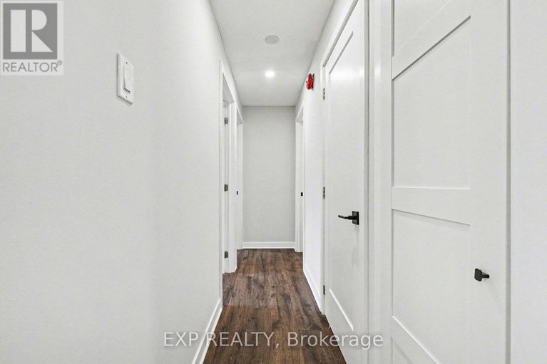 29332526/801-154-nelson-street/lower-town/ottawa/ontario/K1N7R5_14