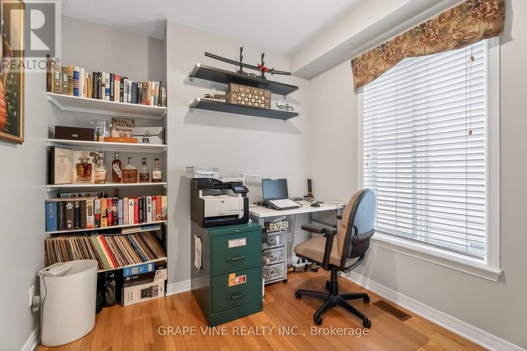 29648107/103-rowallen-place/hunt-club-parkgreenboro/ottawa/ontario/K1T4E3_11