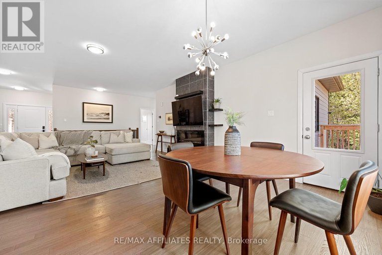 28675428/400-cinnamon-crescent/fitzroy-ward-south-west/ottawa/ontario/K0A2H0_17