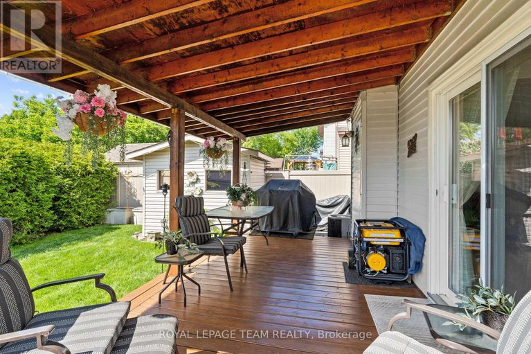 28648356/23-glacier-street/on-the-green/ottawa/ontario/K2J2M7_39
