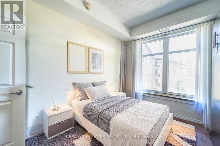 28493812/201-220-janka-private/emerald-meadowstrailwest/ottawa/ontario/K2V0E6_25