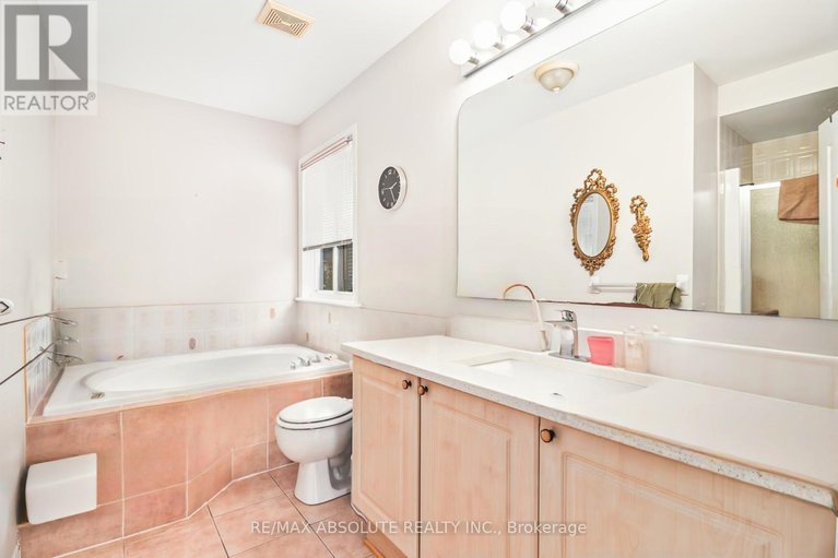 29110533/12-oak-grove-street/barrhaven-east/ottawa/ontario/K2G6R4_13