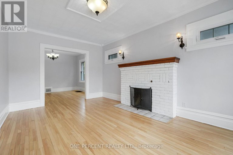 28348247/165-hawthorne-avenue/ottawa-east/ottawa/ontario/K1S0B2_6