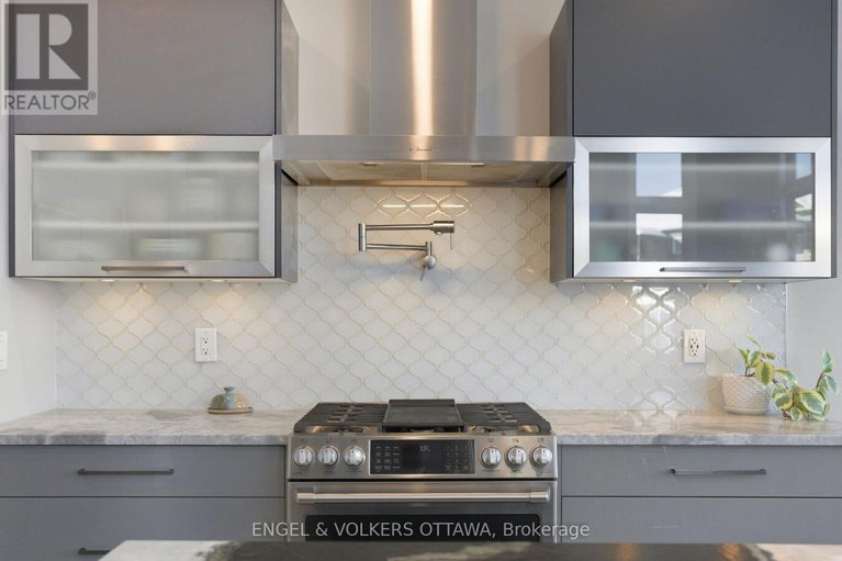 29179419/640-meadowridge-circle/carp/ottawa/ontario/K0A1L0_12