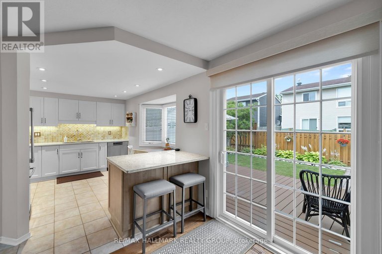 28637166/610-steller-street/fallingbrookpineridge/ottawa/ontario/K4A1N1_14