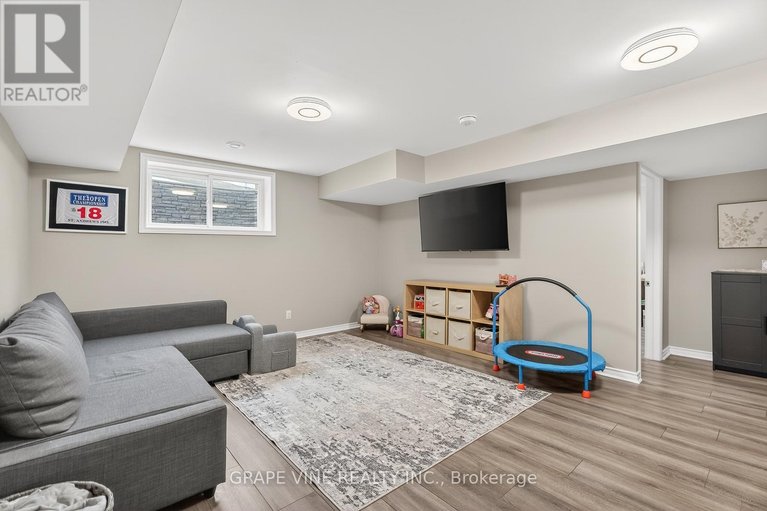 29484450/923-leishman-drive/mississippi-mills-ramsay-twp/mississippi-mills/ontario/K0A1A0_29