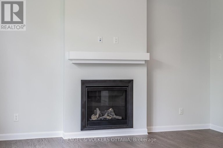 28410364/333-elsie-macgill-walk/morgans-grantsouth-march/ottawa/ontario/K2W0K7_17
