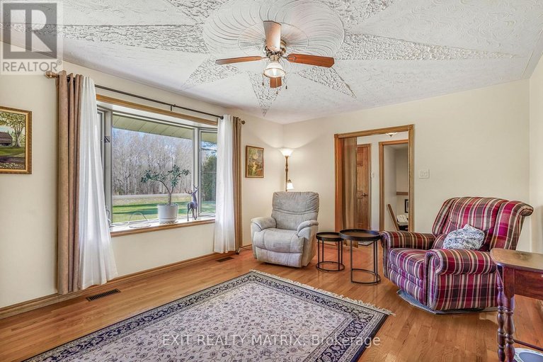 29639262/3520-pattee-road/east-hawkesbury/ontario/K6A2R2_8