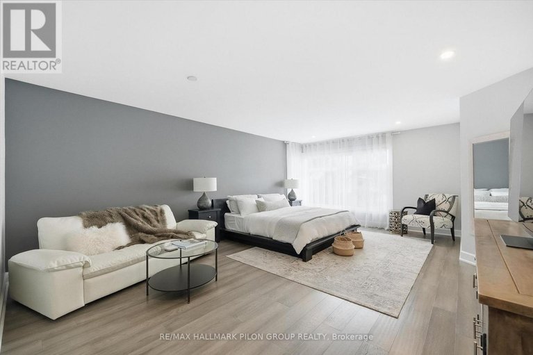 29455471/559-mutual-street/castle-heights/ottawa/ontario/K1K1C5_16