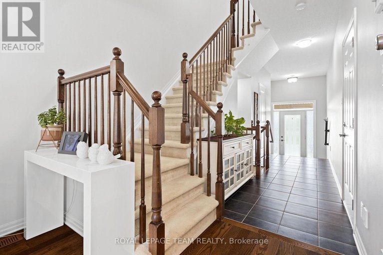 28549711/205-overberg-way/emerald-meadowstrailwest/ottawa/ontario/K2S0V7_15
