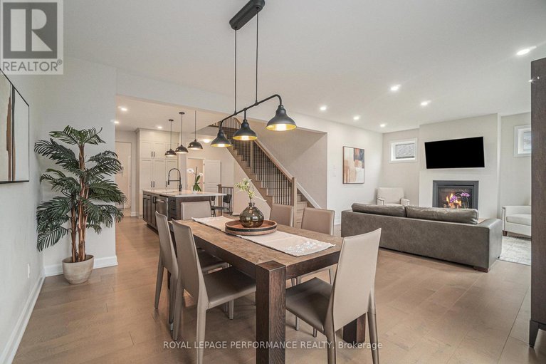 28544358/916-socca-crescent/notting-hillsummerside/ottawa/ontario/K4A5M1_9
