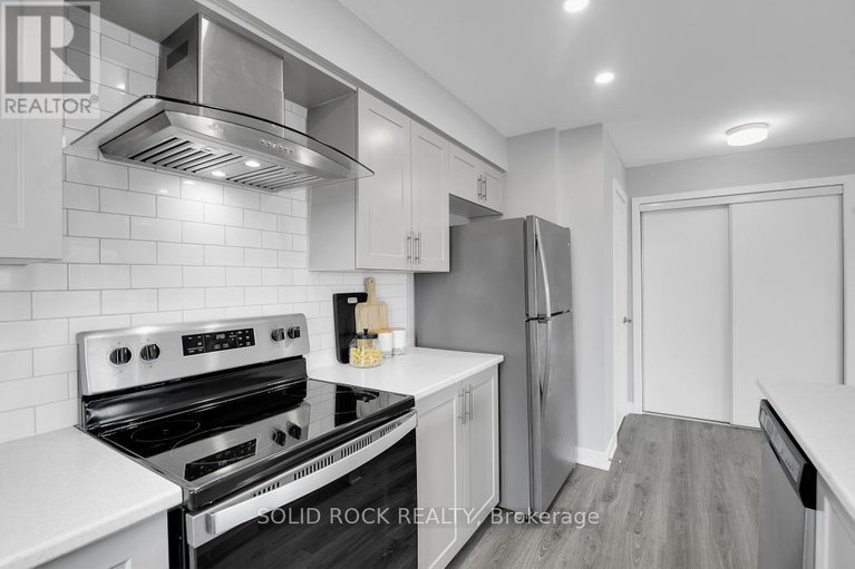 29614400/512-pilot-private/emerald-meadowstrailwest/ottawa/ontario/K2S0S4_11