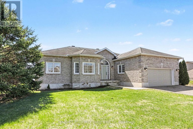 29681193/2030-kingsley-street/clarencerockland-twp/clarence-rockland/ontario/K0A1E0_32