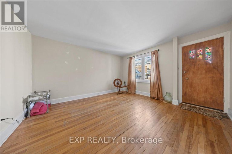 28154545/146-laval-street/vanier/ottawa/ontario/K1L7Z4_3