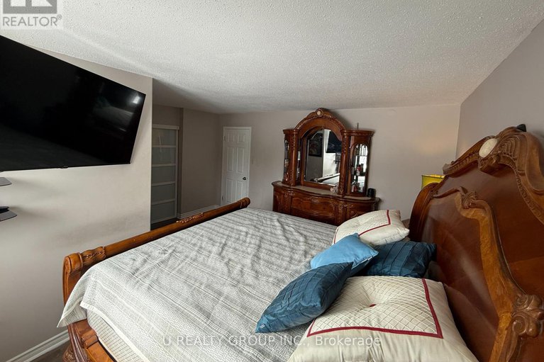 29408862/365-lefebvre-way/bilberry-creekqueenswood-heights/ottawa/ontario/K1E2W5_19