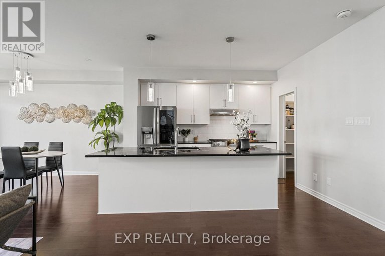 28999462/512-edenwylde-drive-e/remainder-of-stittsville-area/ottawa/ontario/K2S2K4_12