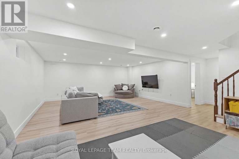 29015594/248-shinny-avenue/emerald-meadowstrailwest/ottawa/ontario/K2V0B9_27