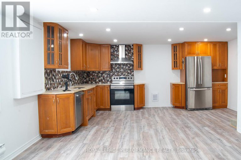28339232/621-edwards-street/town-of-rockland/clarence-rockland/ontario/K4K1K2_3