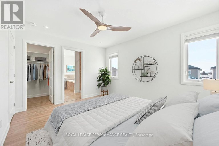 29401297/934-chablis-crescent/embrun/russell/ontario/K0A1W0_18