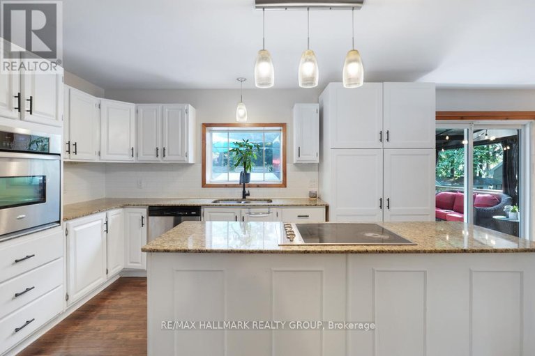 28857388/5498-edgewater-drive/manotick-east-to-manotick-station/ottawa/ontario/K4M1B4_14