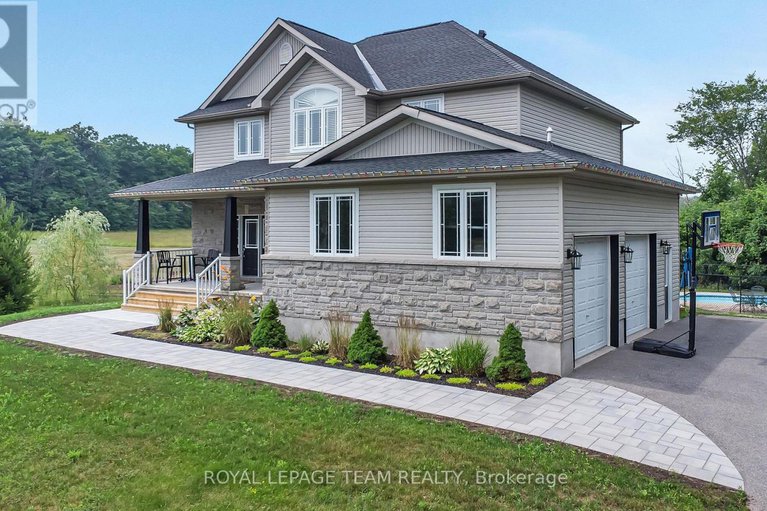 28614857/17-kolo-drive/remainder-of-stittsville-area/ottawa/ontario/K0A1B0_2