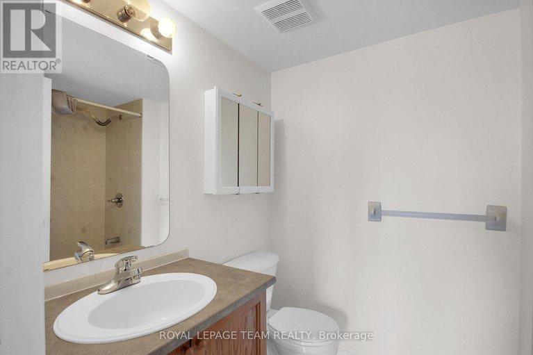 29094065/16-414-hillsboro-private/emerald-meadowstrailwest/ottawa/ontario/K2M3A8_40