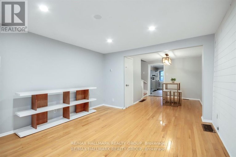 29485504/231-st-andrew-street/lower-townbyward-market/ottawa/ontario/K1N5G5_6